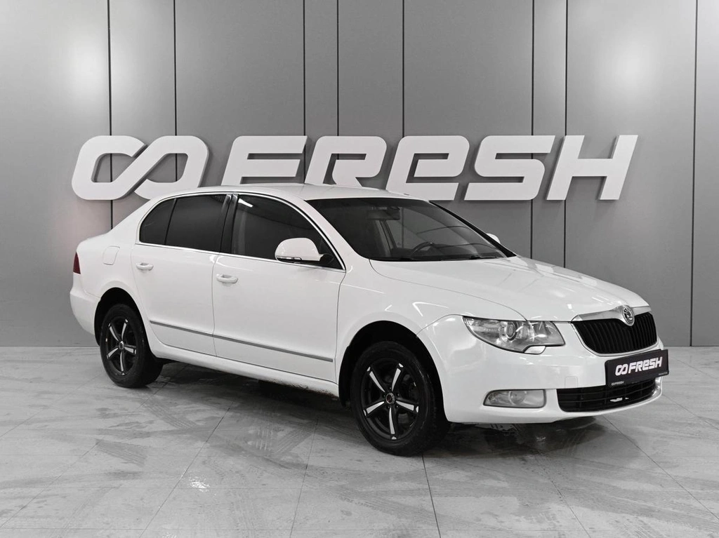 Лифтбек Skoda Superb 2013 года, 1219000 рублей, Аксай
