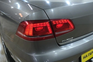 Седан Volkswagen Passat 2011 года, 1069000 рублей, Новокузнецк