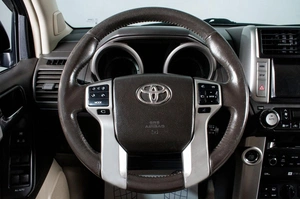 Внедорожник Toyota Land Cruiser Prado 2011 года, 2319000 рублей, Сургут