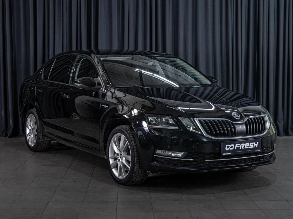 Лифтбек Skoda Octavia 2019 года, 2050000 рублей, Волгоград