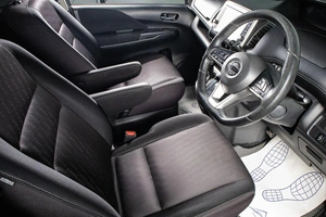 Минивэн Nissan Serena 2017 года, 1849000 рублей, Сургут