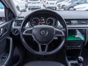 Лифтбек Skoda Rapid 2015 года, 1029000 рублей, Саратов