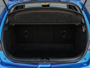 Хетчбэк Mazda 3 2005 года, 599000 рублей, Кирилловка