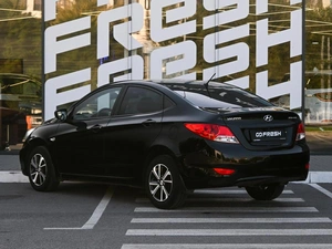 Седан Hyundai Solaris 2012 года, 819000 рублей, Волгоград
