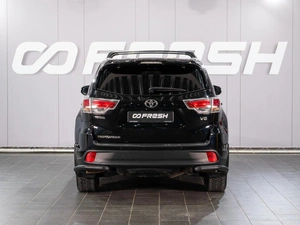 Внедорожник Toyota Highlander 2015 года, 2990000 рублей, Сургут