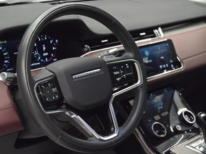 Внедорожник Land Rover Range Rover Evoque 2021 года, 4700000 рублей, Красноярск