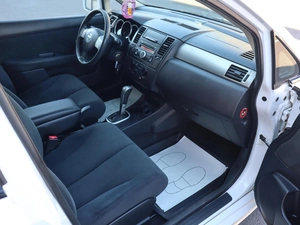 Хэтчбек Nissan Tiida 2013 года, 1310000 рублей, Железногорск