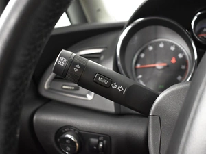 Хетчбэк Opel Astra 2011 года, 779900 рублей, Казань