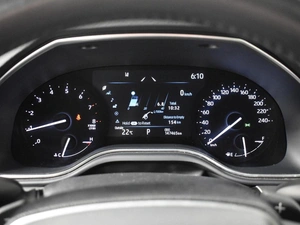 Седан Toyota Avalon 2022 года, 2774900 рублей, Казань