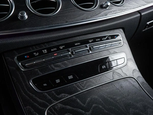 Седан Mercedes-benz E-класс 2020 года, 4550000 рублей, Волгоград