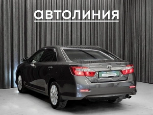 Седан Toyota Camry 2014 года, 1499000 рублей, Красноярск