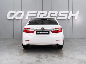 Седан Toyota Camry 2013 года, 1749000 рублей, Воронеж