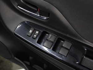 Хетчбэк Toyota Vitz 2019 года, 1310777 рублей, Омск