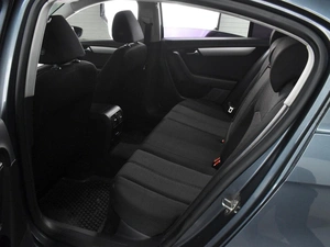 Седан Volkswagen Passat 2012 года, 1284000 рублей, Воронеж