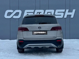 Внедорожник Volkswagen Taos 2021 года, 2599000 рублей, Ижевск
