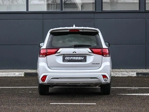 Внедорожник Mitsubishi Outlander 2022 года, 2499000 рублей, Кирилловка
