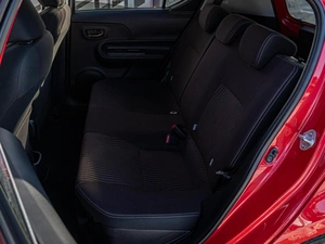 Хетчбэк Toyota Aqua 2017 года, 1075000 рублей, Краснодар