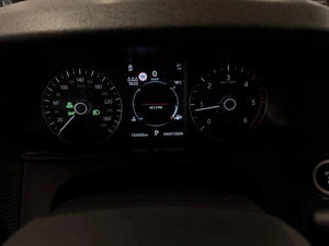 Внедорожник Land Rover Range Rover Velar 2018 года, 3698999 рублей, Москва