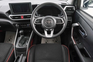 Внедорожник Toyota Raize 2022 года, 1839000 рублей, Красноярск