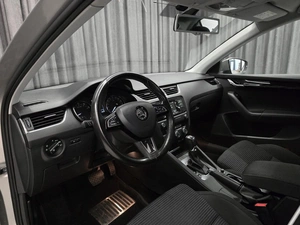 Лифтбек Skoda Octavia 2015 года, 990000 рублей, Красноярск