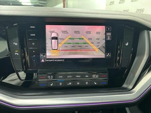 Внедорожник Volkswagen Touareg 2018 года, 3975000 рублей, Красноярск