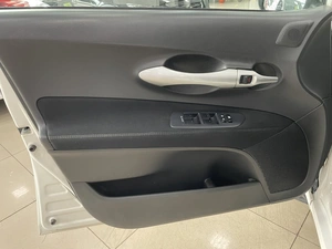 Хетчбэк Toyota Auris 2010 года, 897000 рублей, Солонцы