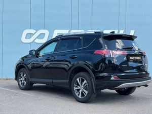 Внедорожник Toyota RAV4 2018 года, 2724000 рублей, Ижевск