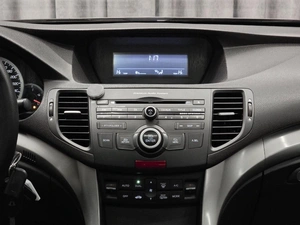 Седан Honda Accord 2008 года, 1025000 рублей, Красноярск