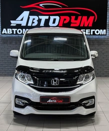 Минивэн Honda Stepwgn 2016 года, 1840000 рублей, Красноярск
