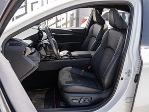 Седан Toyota Camry 2024 года, 4100000 рублей, Краснодар