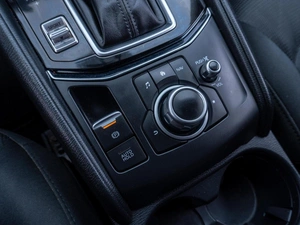 Внедорожник Mazda CX-5 2017 года, 2079000 рублей, Саратов