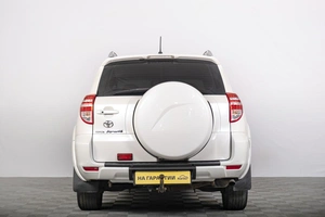 Внедорожник Toyota RAV4 2011 года, 1799000 рублей, Томск