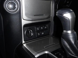 Внедорожник Toyota Land Cruiser Prado 2018 года, 5350000 рублей, Санкт-Петербург