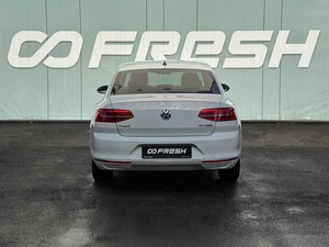 Седан Volkswagen Passat 2016 года, 1849000 рублей, Кропоткин