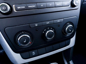 Внедорожник Skoda Yeti 2015 года, 1269000 рублей, Саратов