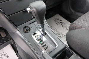 Хетчбэк Toyota Corolla 2006 года, 799000 рублей, Красноярск