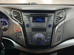 Седан Hyundai i40 2016 года, 1447000 рублей, Красноярск