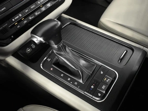 Минивэн Kia Carnival 2018 года, 2463100 рублей, Казань