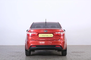 Хетчбэк Kia Rio 2013 года, 619000 рублей, Омск