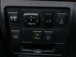 Внедорожник Toyota Land Cruiser 2011 года, 3130000 рублей, Краснодар