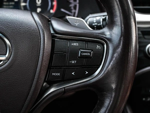 Седан Lexus ES 2020 года, 3999000 рублей, Кирилловка
