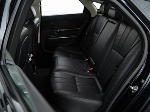 Седан Jaguar XJ 2014 года, 2669900 рублей, Москва