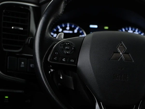 Внедорожник Mitsubishi Outlander 2017 года, 2299050 рублей, Москва