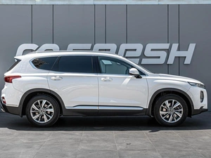 Внедорожник Hyundai Santa Fe 2019 года, 2920000 рублей, Краснодар