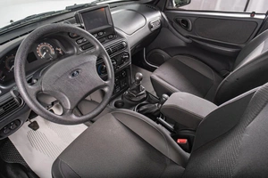 Внедорожник ВАЗ (LADA) Niva Travel 2024 года, 1389000 рублей, Томск