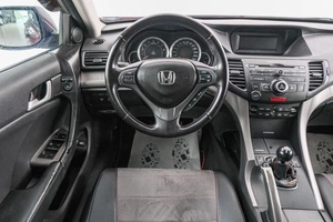 Седан Honda Accord 2008 года, 879000 рублей, Красноярск