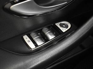 Седан Mercedes-benz E-класс 2019 года, 2132900 рублей, Казань