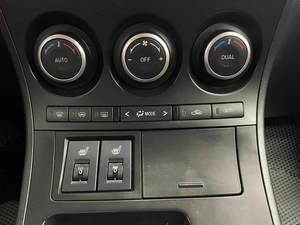Седан Mazda 3 2013 года, 1148000 рублей, Красноярск