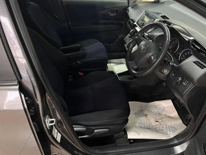 Минивэн Toyota Wish 2012 года, 1249000 рублей, Красноярск