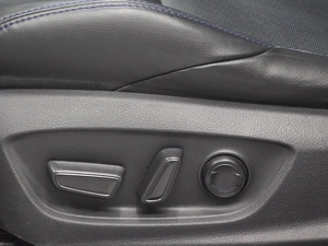 Внедорожник Toyota C-HR 2020 года, 2690000 рублей, Красноярск